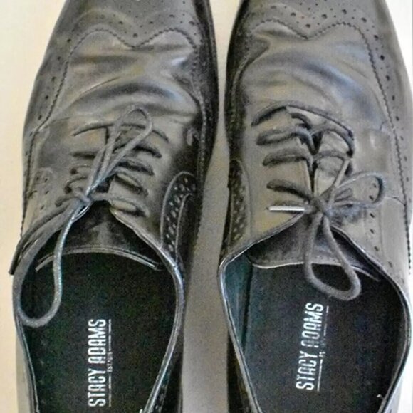 Pair of Men's Stacy Adams Dress Shoes Size 13M - Picture 3 of 5